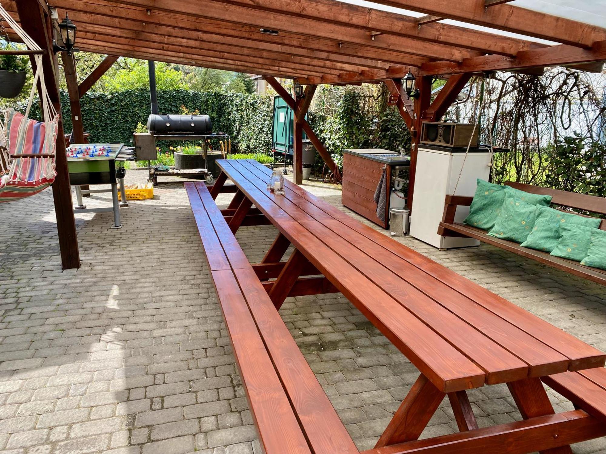 Privat Adriana Apartment Кремница Екстериор снимка